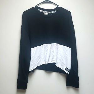 PINK Victoria Secrets Cropped Logo Sweater